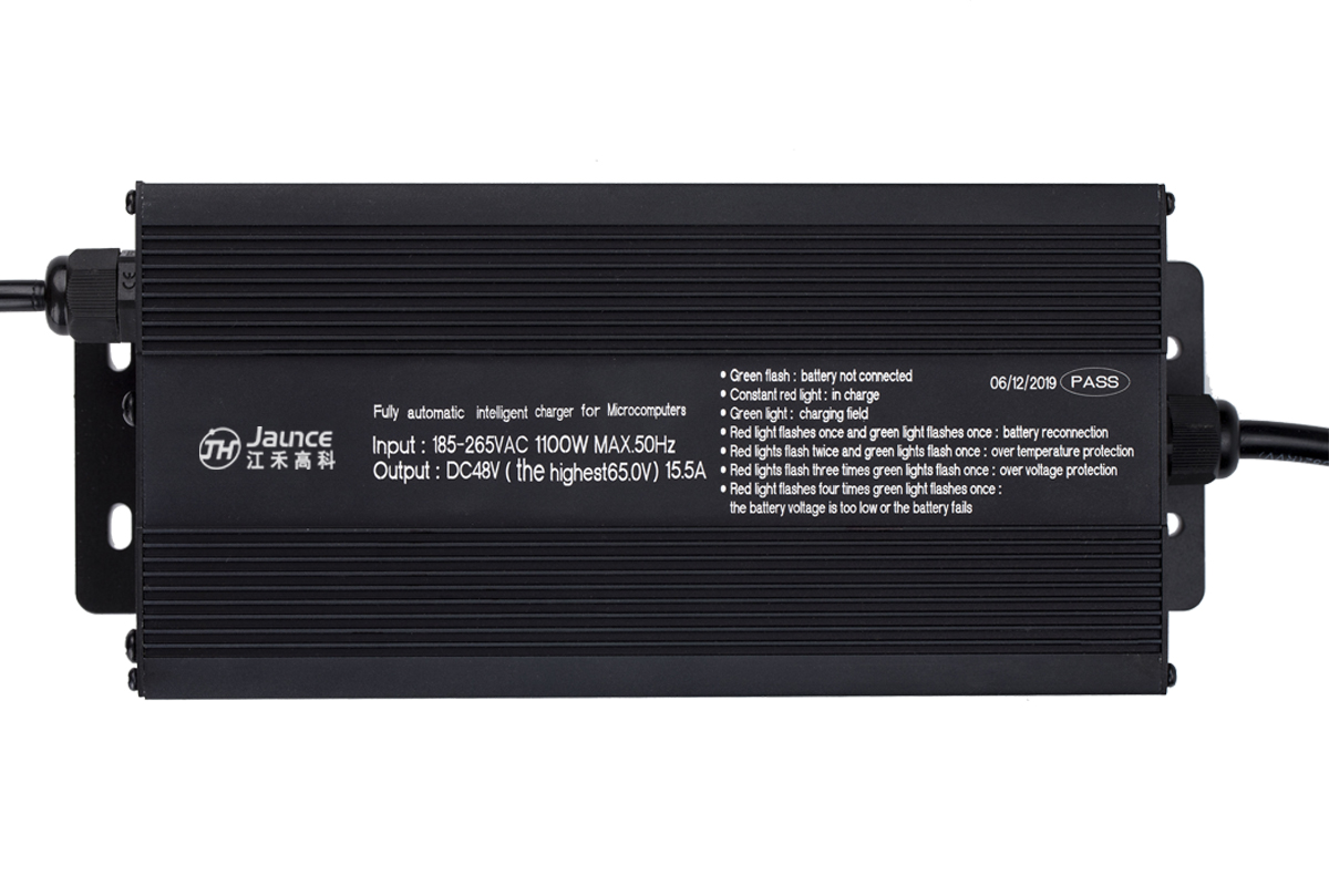 電摩充電器 800W